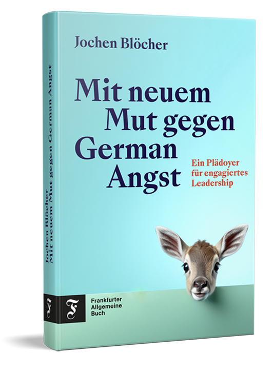 Cover des Buches Mit neuem Mut gegen German Angst. Zeigt einen grün-blauen Hintergrund mit dem Kopf eines Rehkitz in der unteren Ecke.